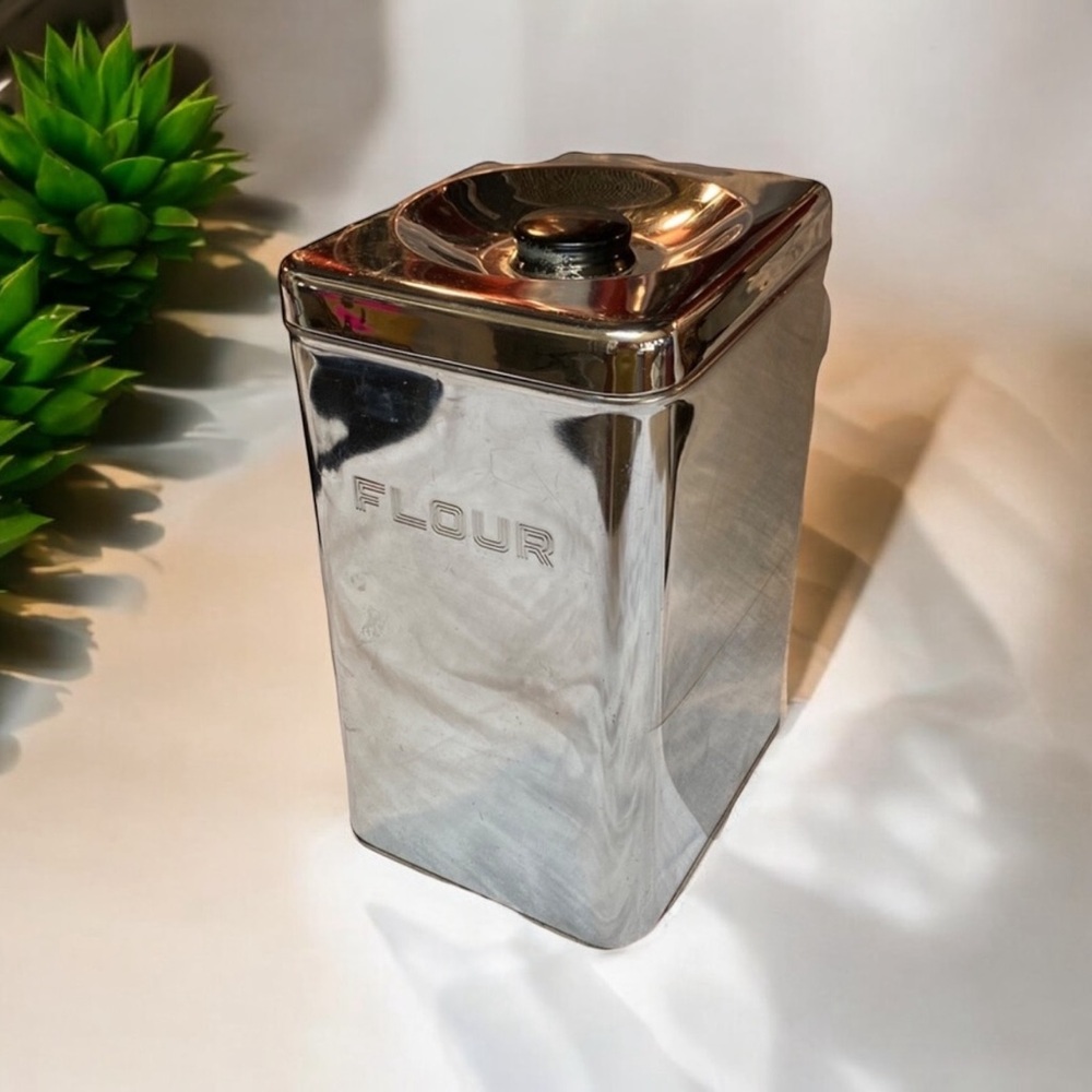 Lincoln Beautyware FLOUR Canister Vintage Silver Finish Black Knob Made …